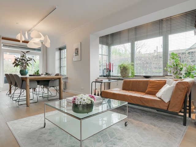 Burgemeester Nahuyssingel 37, Doesburg