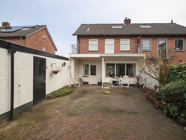 Koningin Emmastraat 5, Woudenberg