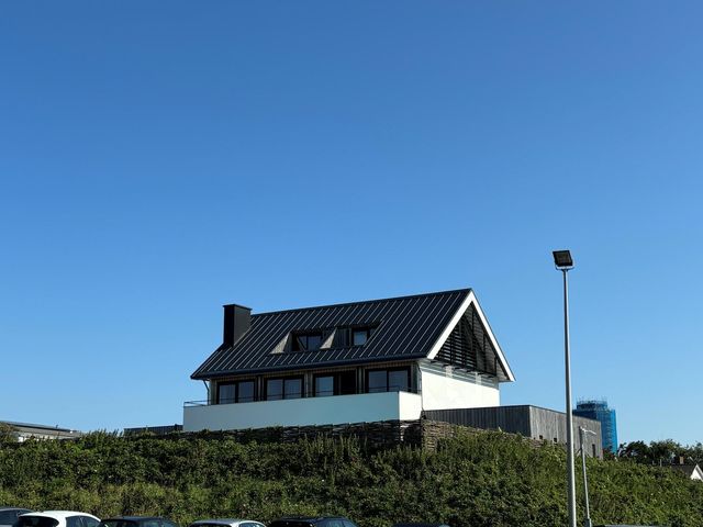 Ir G Friedhoffplein 16, Zandvoort