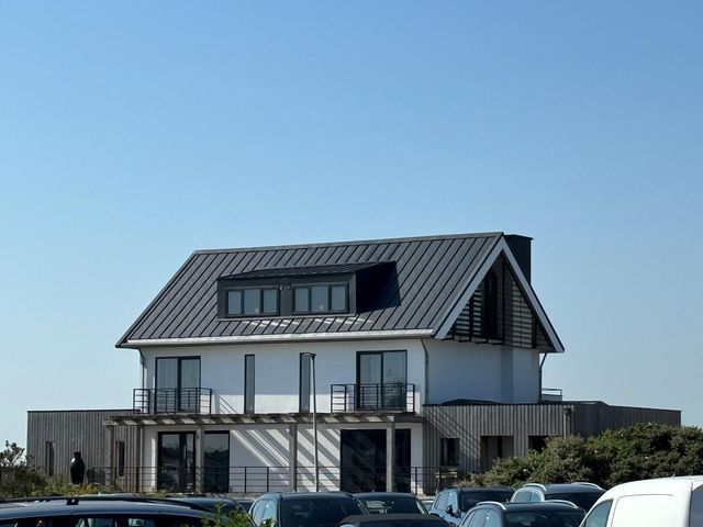 Ir G Friedhoffplein 16, Zandvoort