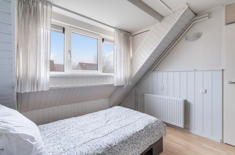 Veerstoep 24
