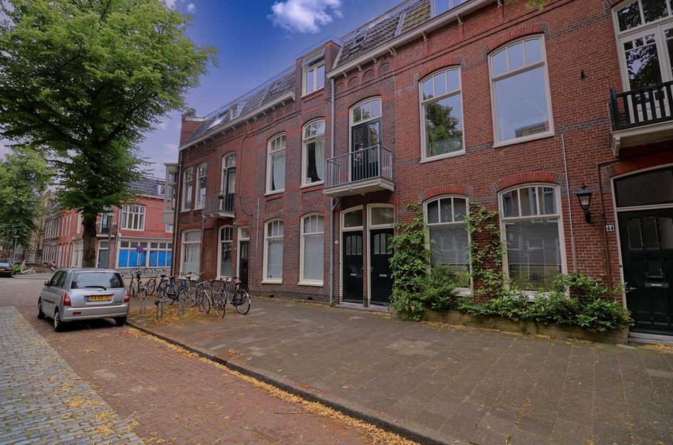 H.W. Mesdagstraat 42 2