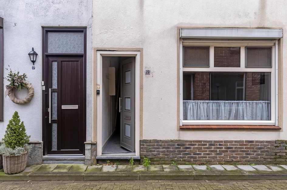 Vaartstraat 19