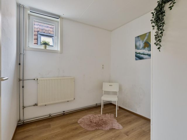 Vaartstraat 19, Philippine