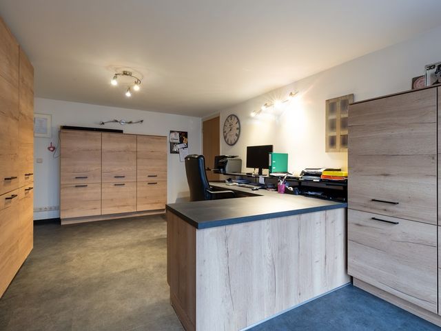 Nieuwe Mergelweg 26, Linne