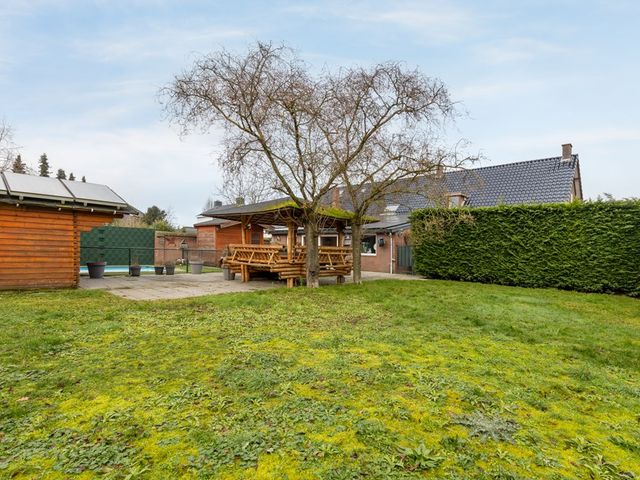 Nieuwe Mergelweg 26, Linne