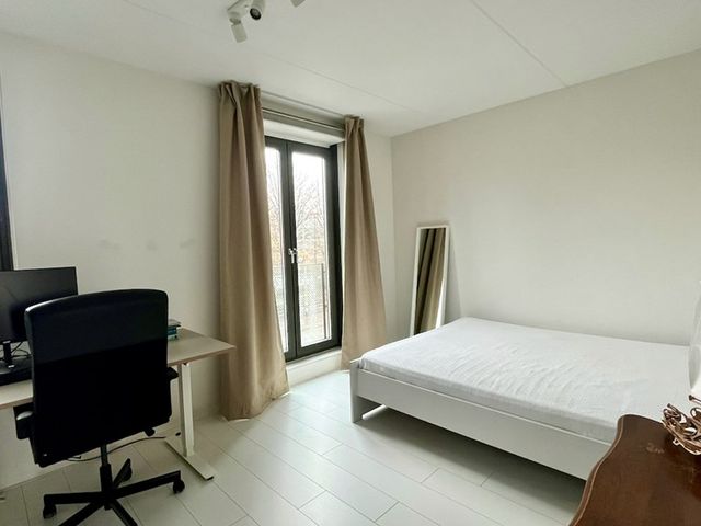 Lekstraat 137, Den Haag