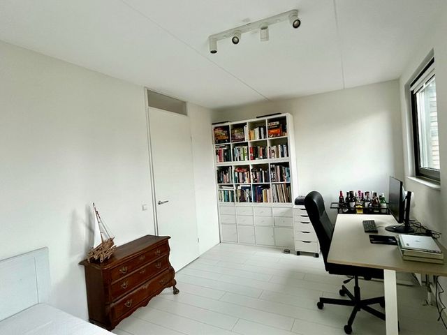 Lekstraat 137, Den Haag