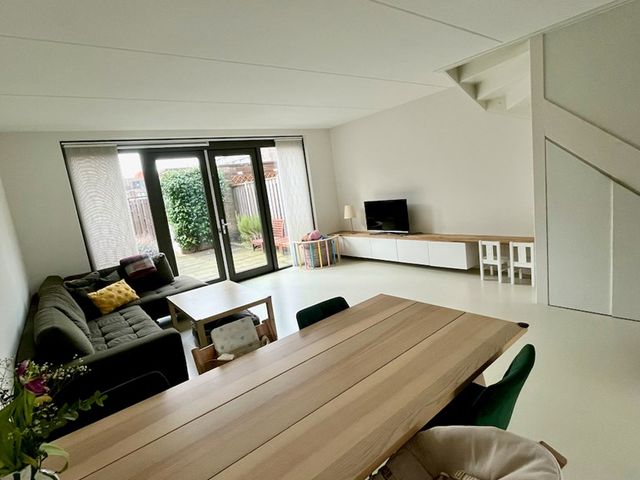 Lekstraat 137, Den Haag