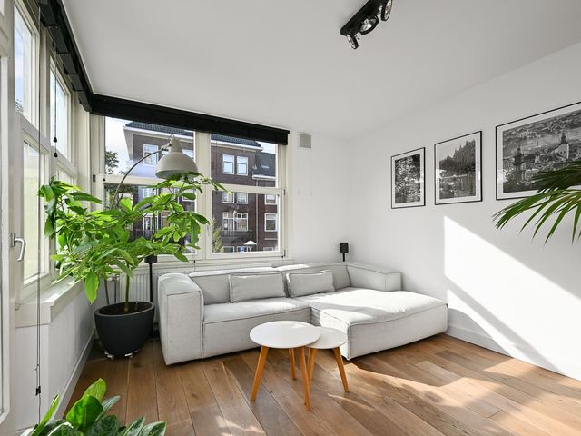 Bloys van Treslongstraat 6 1, Amsterdam