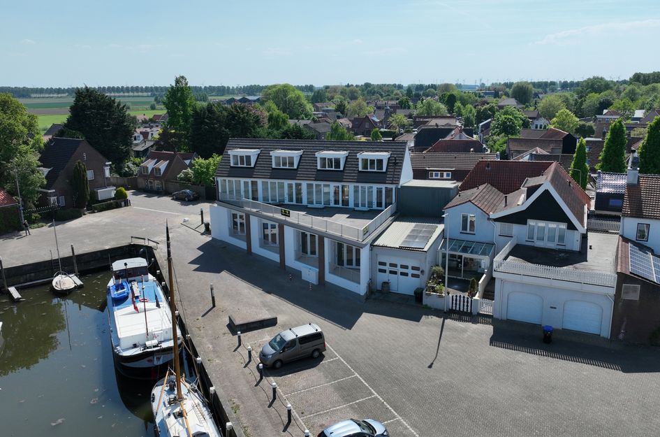 Zeedijk 24E