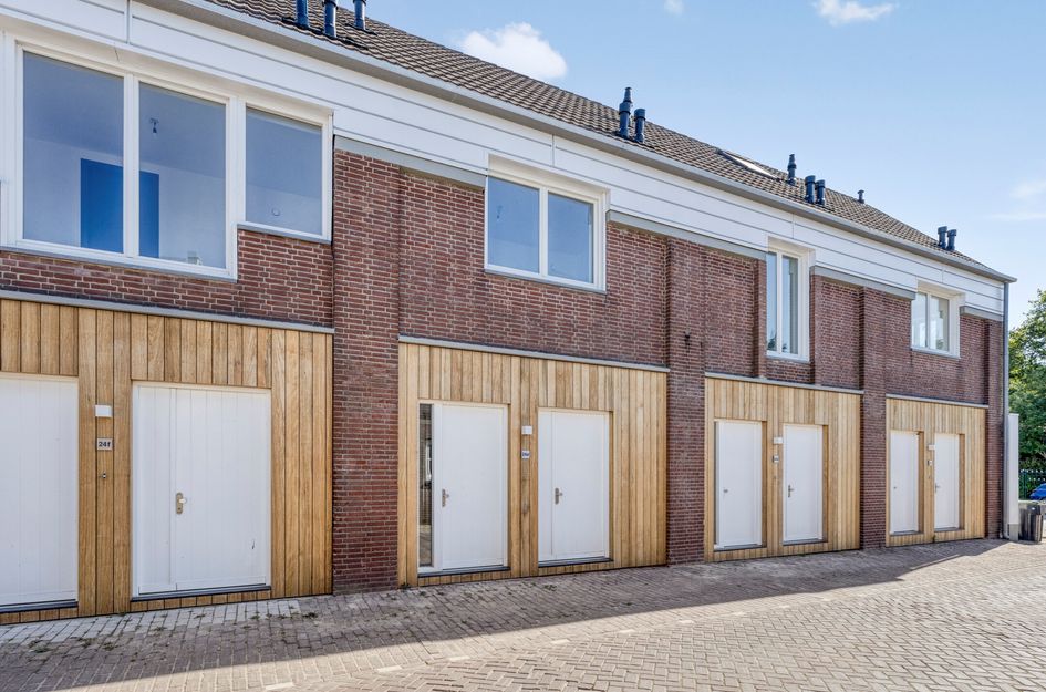 Zeedijk 24E