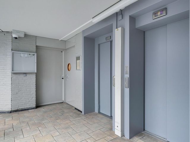 Middeldijkerplein 136, Barendrecht