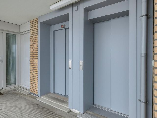Middeldijkerplein 136, Barendrecht