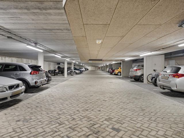 Middeldijkerplein 136, Barendrecht