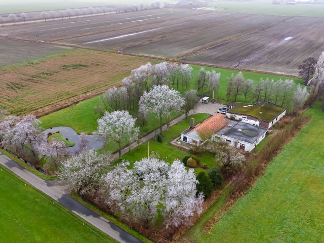 Lindsterlaan 54, Marum