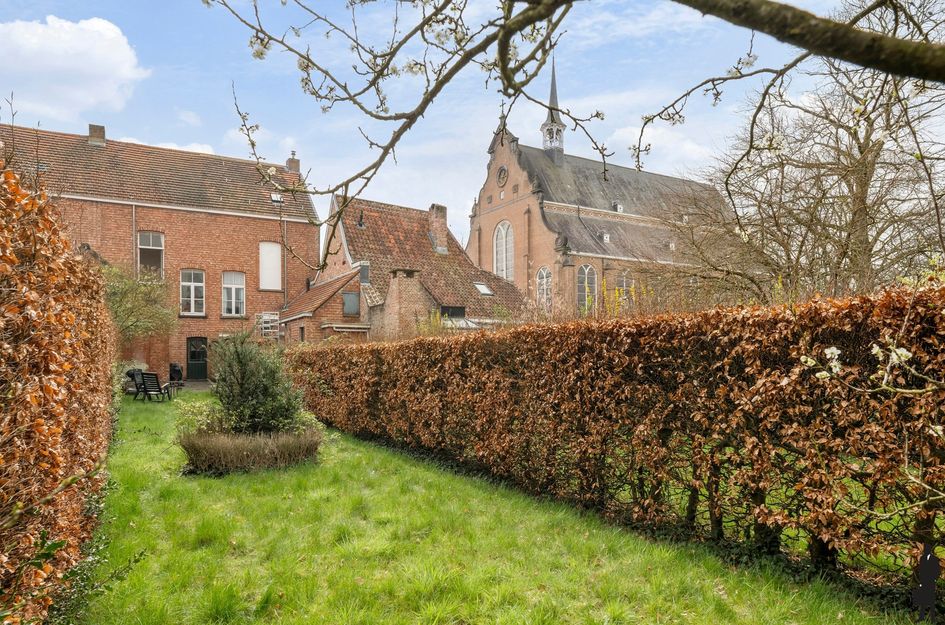 Begijnhof 60  