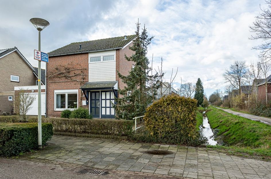 Reestraat 27