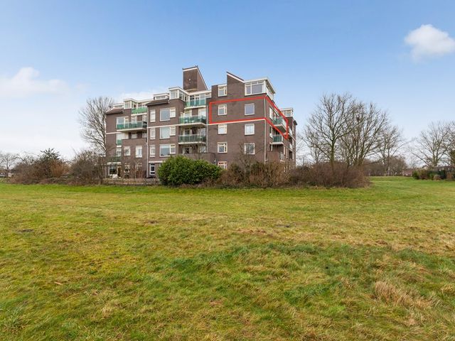 Dijkmeent 19, Almere