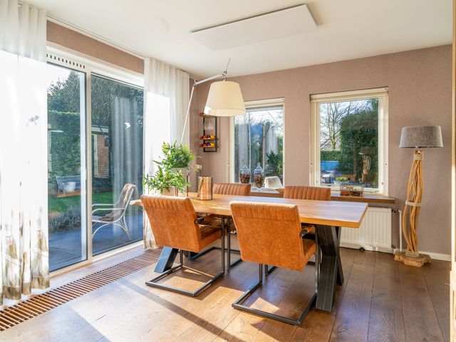 Witacker 2, Vledder