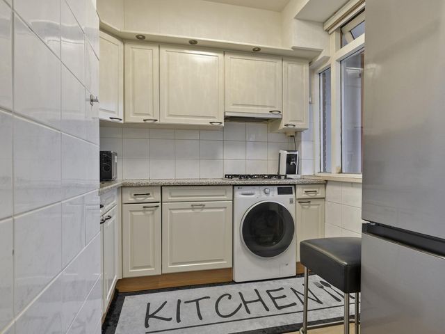 Langswater 854, Amsterdam