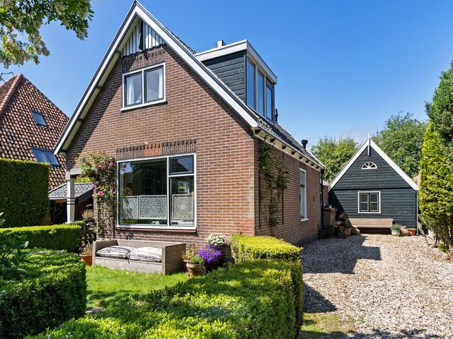 Kerkbuurt 8, Wijdenes