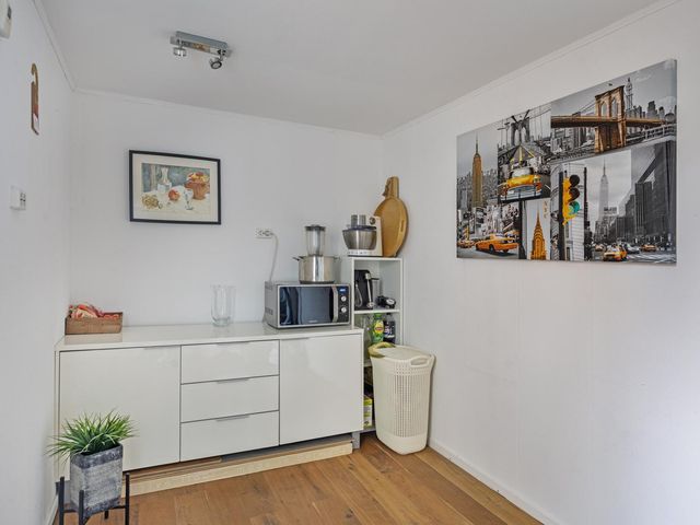 Mede 9, Waalwijk