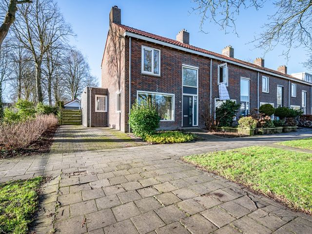 Nimrodstraat 10, Tollebeek