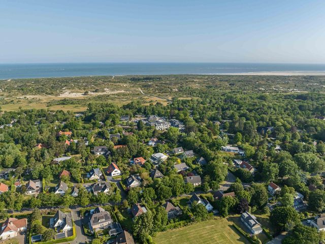 Lijsterbesweg 30, Burgh-Haamstede
