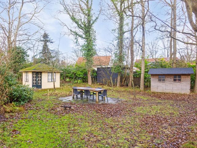 Lijsterbesweg 30, Burgh-Haamstede