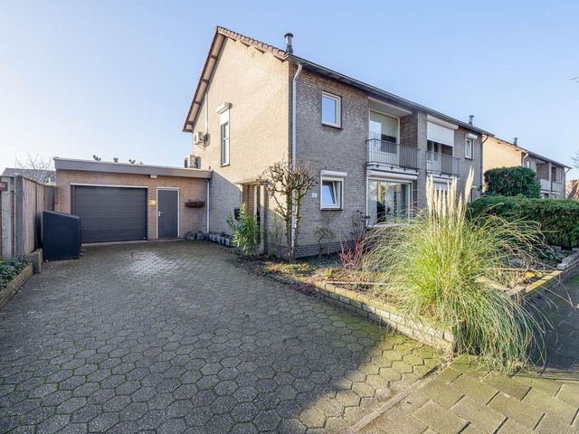Burgemeester Gommansstraat 145, Venlo