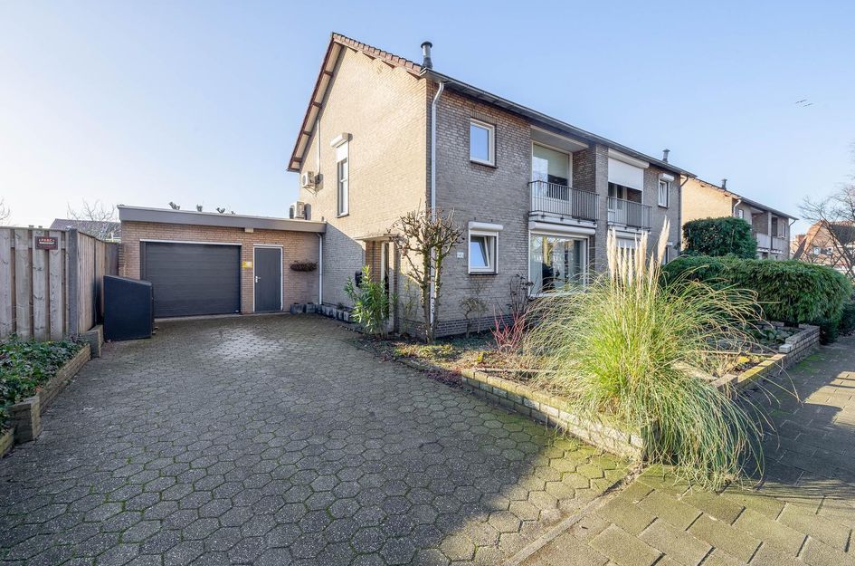 Burgemeester Gommansstraat 145