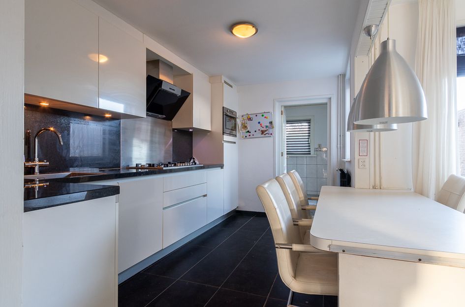 Adriaan Walravenstraat 15