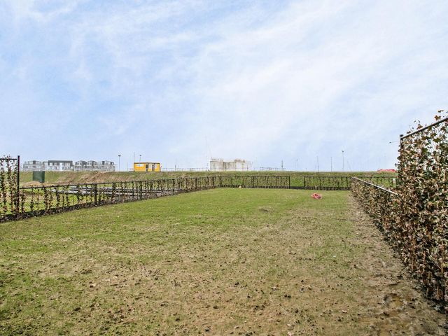 Bezaan 10 , Sint-Annaland