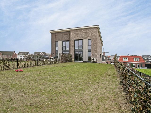 Bezaan 10 , Sint-Annaland