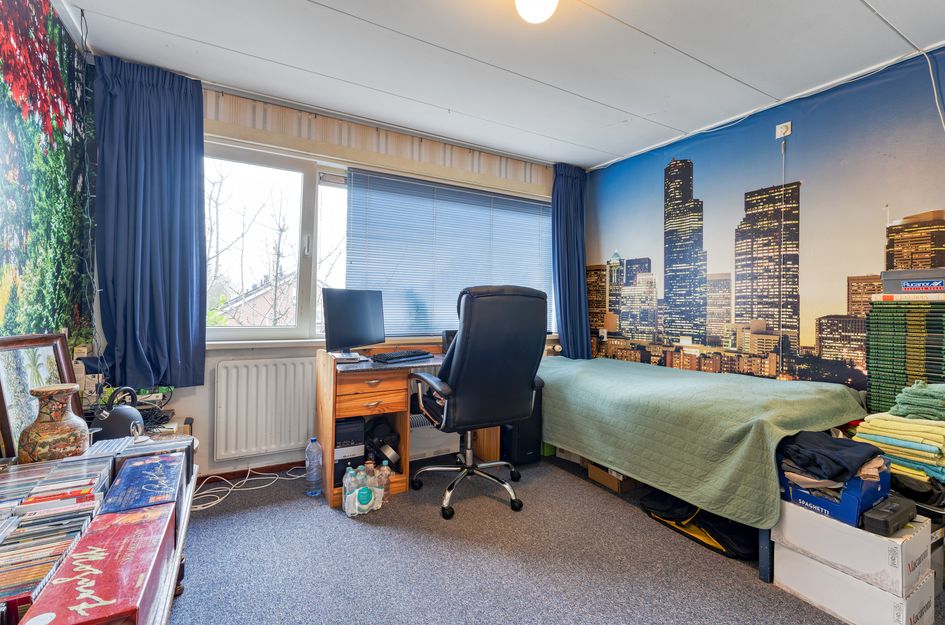 Mr. A. Roeststraat 2