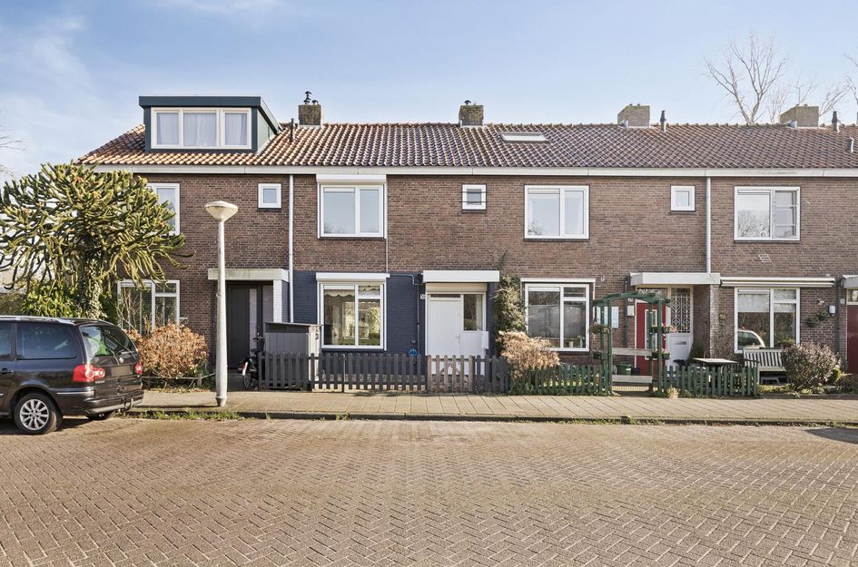 Cort van der Lindenkade 30