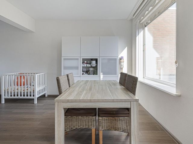 Cort van der Lindenkade 30, Amsterdam