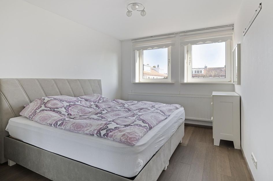 Cort van der Lindenkade 30