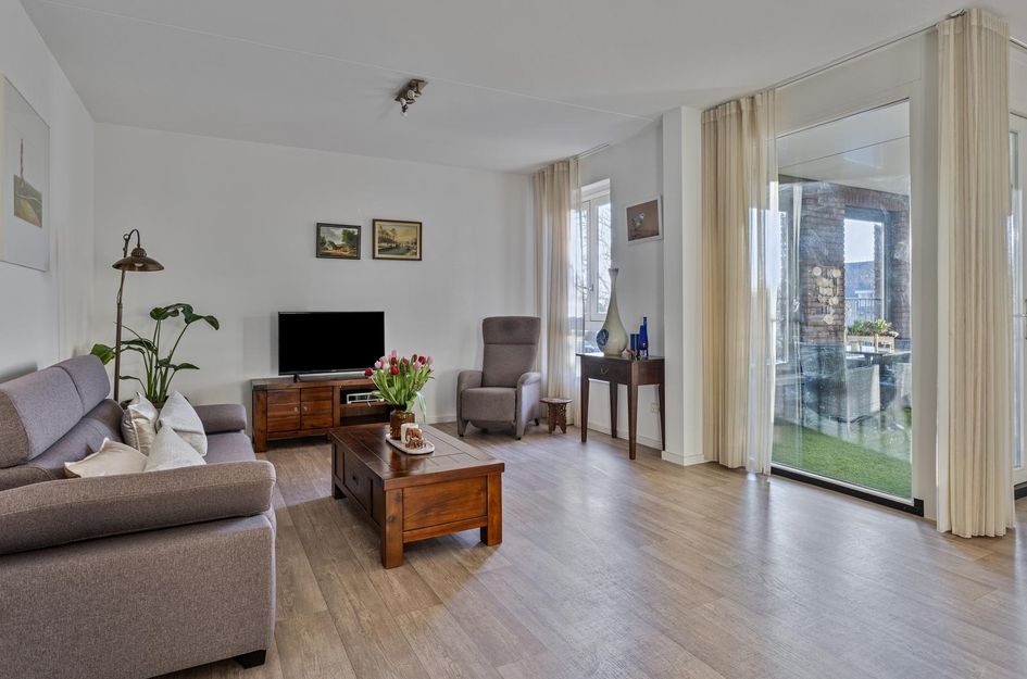 Hoofdstraat 103B