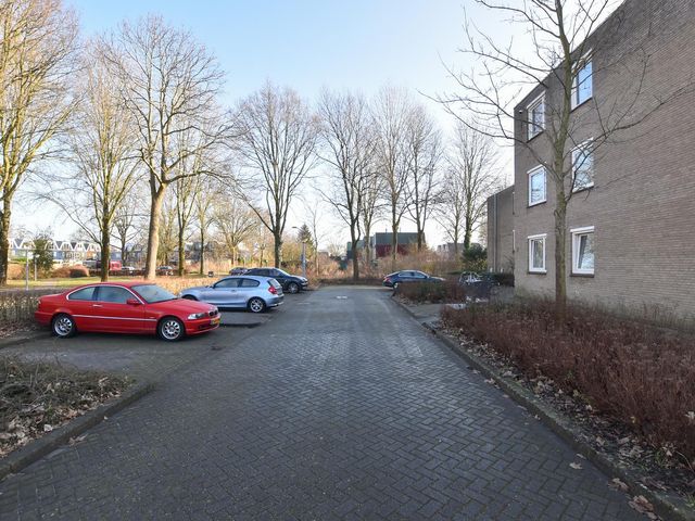 Archipel 17 54, Lelystad