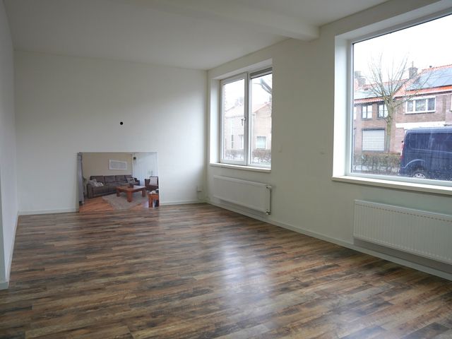 Zuidzandsestraat 15, Oostburg