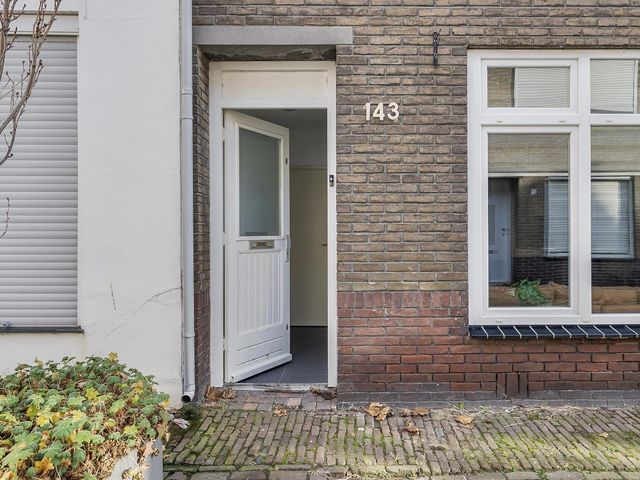 Tholensstraat 143, Terneuzen