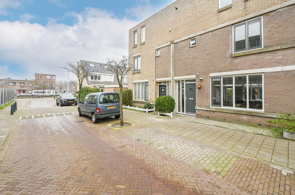 Anton de Komstraat 8
