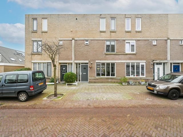 Anton de Komstraat 8, 'S-Gravenhage