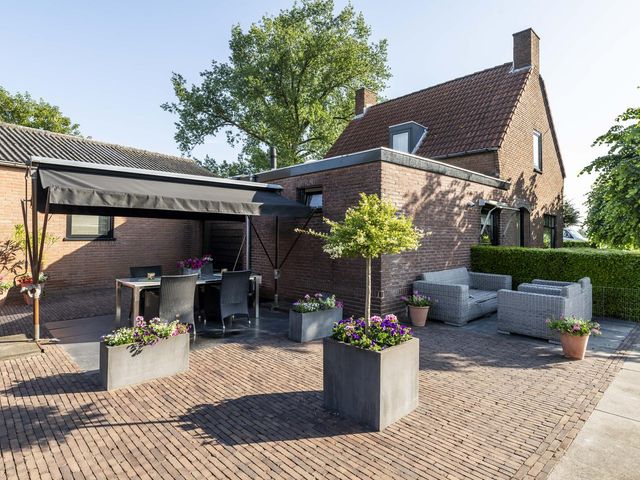 Groenedijk 3, Tiel