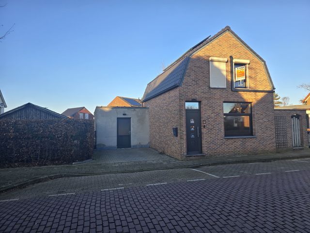 Hulsterloostraat 43, Nieuw Namen