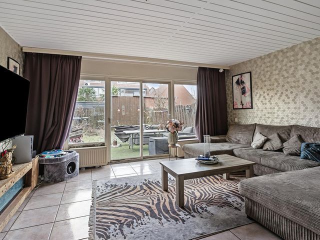 Flamingohoek 28, Spijkenisse