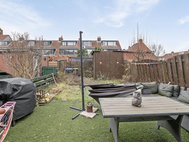 Flamingohoek 28, Spijkenisse