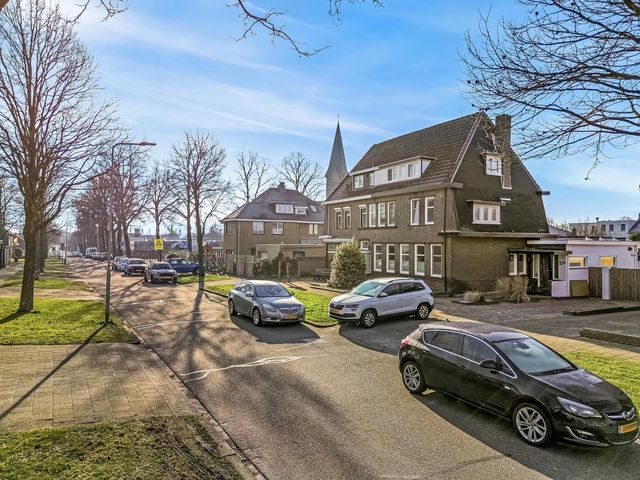 Hyacinthenlaan 37, Geleen